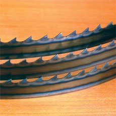 Timber Wolf 3/4 x 93-1/2 inch bandsaw blade, 3 TPI, coiled for storage