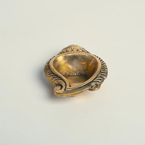 Handcrafted Pure Brass Diya Shankh Conch Shell Shaped Deepam Traditional Indian Lamp aarti for Puja Home Temple Diwali Decor Decoration and Gifting (Golden Shank Design Diya) Golden Shank Design Diya