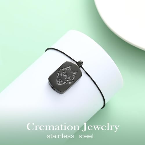 Pet Cremation Jewellery Wolf Poker Urn Necklaces for Ashes Stainless Steel Keepsake Memorial Pet Ash Pendant Jewellery for Men Women A-Black