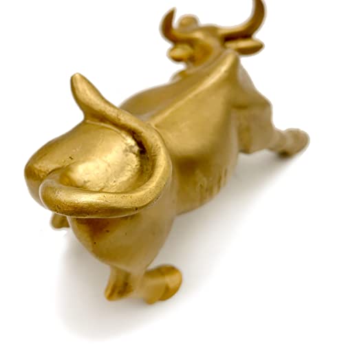 Sculpture Home Decoration Golden Copper Bull（Feng Shui） Represents Good Luck of Life Wealth, Brass Bull Figurine Bull Statue COW01