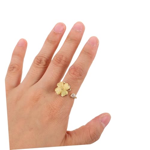 BESTYASH Four Leaf Clover Necklace Set Green Jewellery Set for Women Leaf Pendants Dainty Necklace Pendant