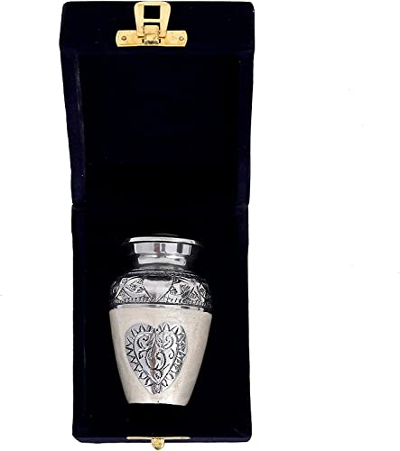 HLC URNS Lovely Keepsake Urn – Silver Heart Small Keepsake Qnty 1 - Keepsake Urn for Human Ashes with 1 Velvet Box Bag-Mini Keepsake Urn - Affordable Keepsake Urn (3 cu.in)