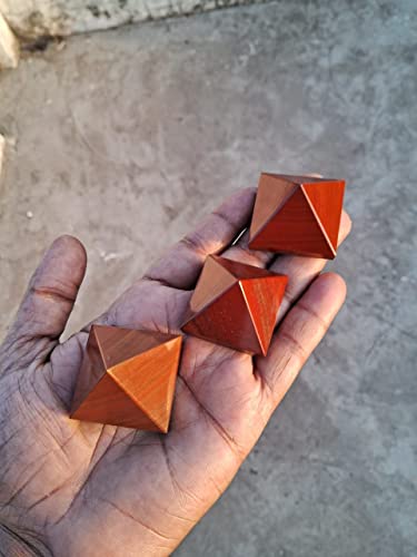 2Pcs Set Red Jasper Pyramid Jasper Crystal Agate Gemstone Handmade Pyramid Hand Carved Home Decor Gift Healing Crystals 33-40MM Red Jasper Pyramid 2pcs Set