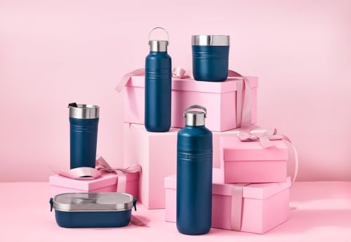 Le Creuset Stainless Steel On The Go Water Bottle, 33 oz., Shell Pink 33 oz.