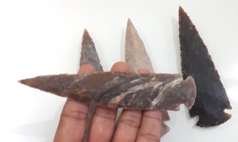 Agate Flint Arrow Head Healing Natural Stone Figurine | Flint Spear Arrowhead | Size: 5-5.5 Inch Approx