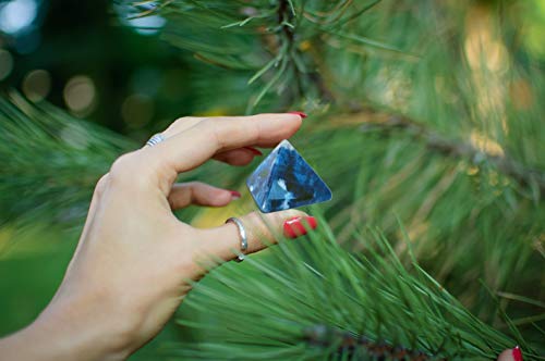 Mina Heal Natural Blue Sodalite Pyramid Chakra Healing Crystal, 1.5 inch Blue Sodalite 35mm