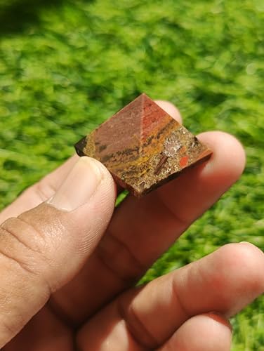 1"inch Red Jasper Crystal Pyramid Natural Crystals and Healing Stones Red Jasper Pyramids Red Gemstones for Meditation Reiki Energy Balancing Good Luck Gifts 2PCS