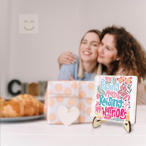 Inspirational Christian Religious Mama Mom Gifts Rustic Mothers Day Birthday Gifts for Women Mommy Motivational Desk Decor Decorative Wood Sign Plaque with Wooden Stand for Home Bedroom Table Shelf Pray Mama