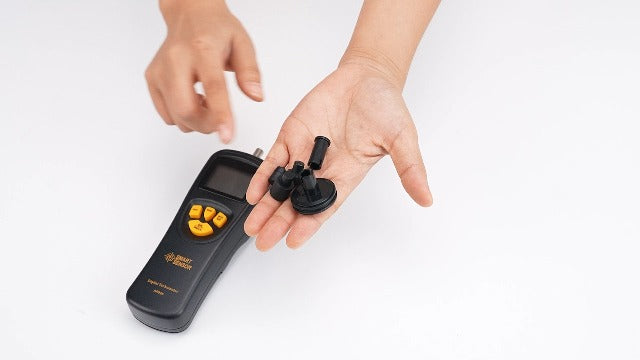 Walfront Smart Sensor Digital Speedometer, 0.5~19999 Digital Tachometer Speed Digital Photo Speedometer with LCD Backlight, Digital Handheld Speedometer