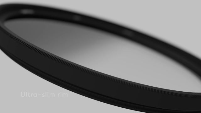 Urth 39mm Soft Graduated ND8 Lens Filter (Plus)