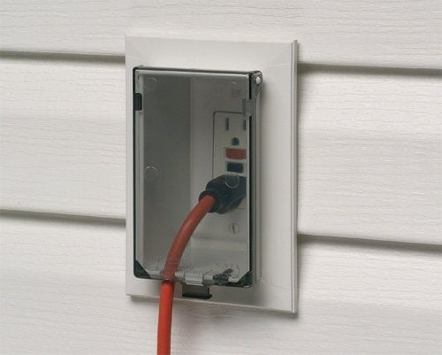 [Australia - AusPower] - Arlington DBVS1W-1 Low Profile IN BOX Recessed Outlet Box Wall Plate Kit for New Vinyl Siding Construction, Vertical, 1-Gang, White Vertical; 1-Gang 