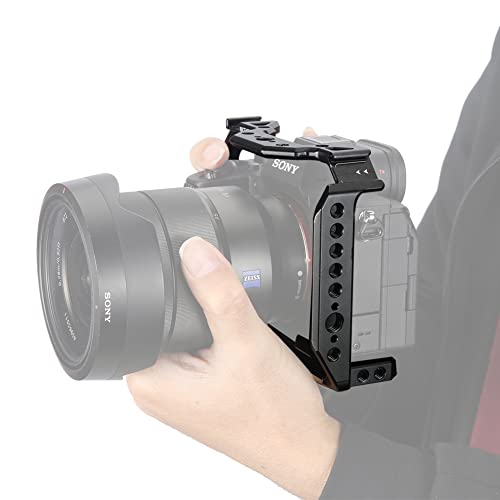 NICEYRIG Compact Cage for Sony Alpha 7V / 7R V/Alpha 7 IV/Alpha 7S III with NATO Rail Double Cold Shoe - 497