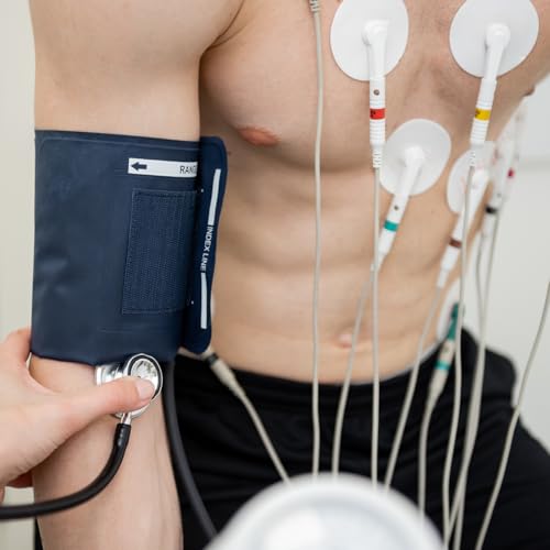 TIGA-MED Disposable ECG Electrodes - Liquid Gel/Wet Gel, Diameter 48 mm - Pack of 120 (4 x 30) - Standardised Connection - Made in EU - Strong Adhesion