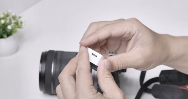 ZENIKO ZF04 Mini Flash,Manual Speedlite for Single Hot Shoe Cameras(Silver) Silver