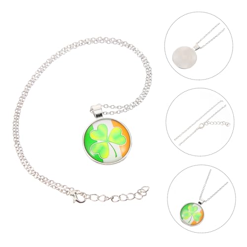 UKCOCO St Patrick's Day Shamrock Necklace for Women Lightweight Pendant Jewelry Birthday Christmas Year with Delicate