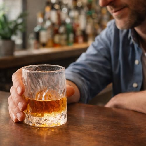 TAKEMI Japanese Premium Rock Glasses with Luxury Box, 7.7 Oz Rocks Barware For Scotch, Bourbon, Liquor and Cocktail Drinks, Made in Japan (Set of 4 (Ice Texture), 7.7, Fluid Ounces) Set of 4 (Ice Texture) 7.7 Fluid Ounces