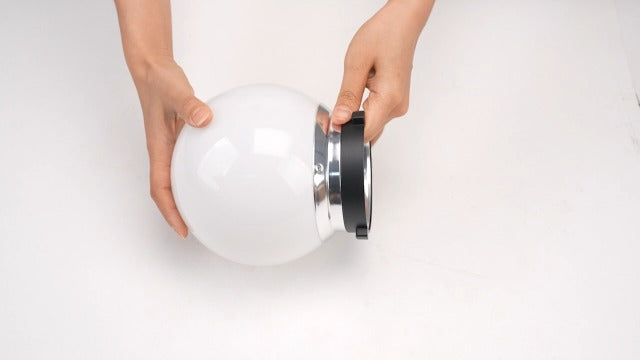 15cm Soft Light Ball, Translucent Flash Lampshade for Bowens Mount Spherical Diffuser Photography Accessory for Portrait Shooting, Advertising Portrait, Art Portrait, etc