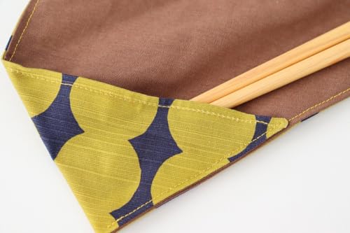 Chopsticks and Pouch Set, Made in Japan, 7.08in (Polka Dot) Polka Dots