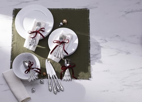 Set of four Oneida Louisiana silver teaspoons, elegant flatware for service, featuring classic design and polished stainless steel finish.