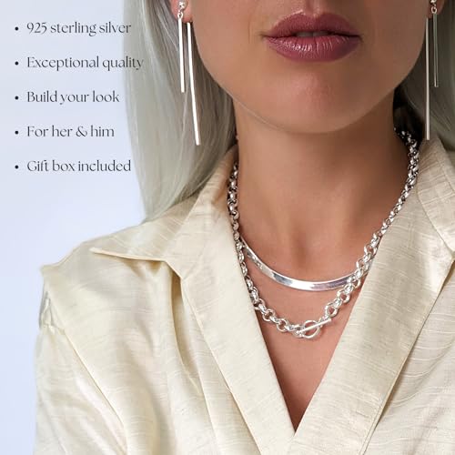 Silverly Sterling Silver Round St Christopher Medallion Necklace for Women and Men - 925 Silver Saint of Travellers Pendant on 18" Curb Chain - Classic Religious Relief Jewellery for Protection