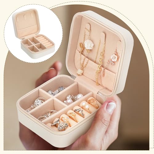 Colingmill 8 Pcs Bridesmaid Proposal Jewelry Box Wildflower Travel White