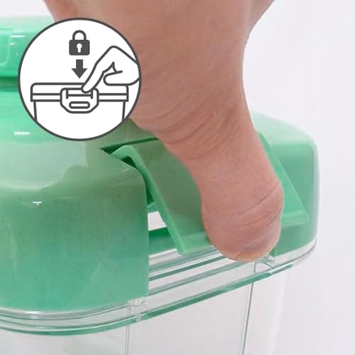 Green TIKUSAN 3.0L BPA-free rectangle vegetable press and pickle maker container made in Japan, ideal for making tsukemono.