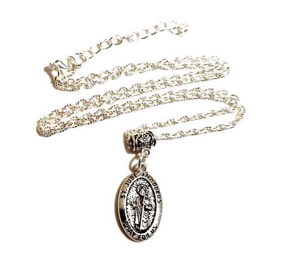 Oval 'St Jude Pray For Us' Pendant Medal Necklace on a Silver Plated Chain Christian Patron Saint of Lost Causes Hope St Jude Thaddeus Gift