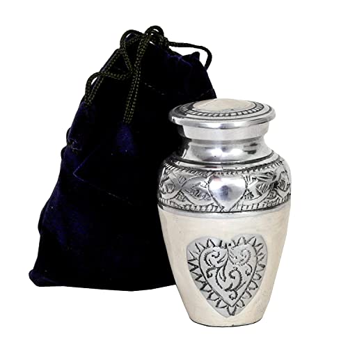 HLC URNS Lovely Keepsake Urn – Silver Heart Small Keepsake Qnty 1 - Keepsake Urn for Human Ashes with 1 Velvet Box Bag-Mini Keepsake Urn - Affordable Keepsake Urn (3 cu.in)