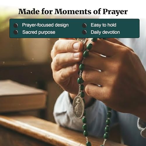 SANCTUM VERITAS Saint Faustina Kowalska True Relic Chaplet Apostle Divine of Mercy Miraculous Medal Jesus I Trust in You Chaplet Three O' Clock Prayer Poland Polish Novena Green1