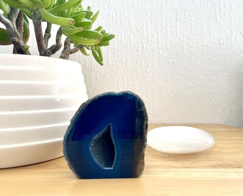 Serafino Brazilian Agate Geode – Natural Healing Crystal for Meditation, Reiki, Home Decor & Spiritual Gifts – Unique Energy Stone Blue