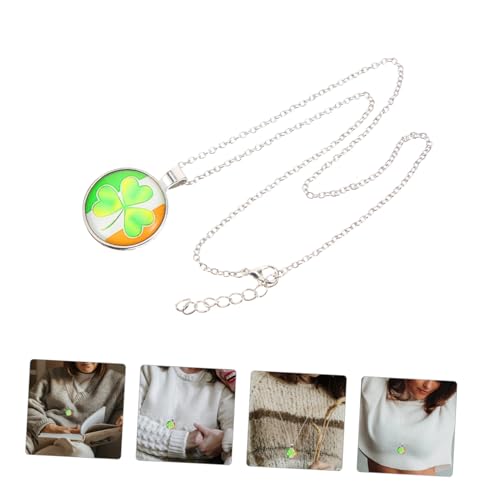 UKCOCO St Patrick's Day Shamrock Necklace for Women Lightweight Pendant Jewelry Birthday Christmas Year with Delicate