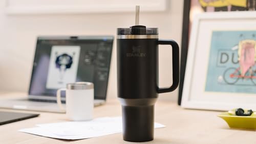 STANLEY Quencher H2.0 Flow State Tumbler, 40 oz, Black 2.0 40 Ounces