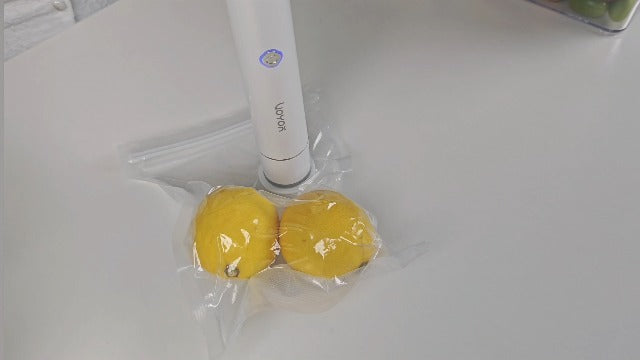 VOYOR Portable Handheld Vacuum Sealer for Food, Rechargeable Cordless White