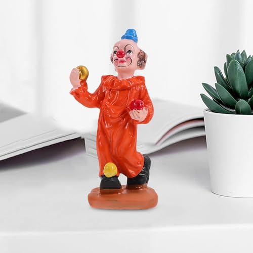 Abaodam 4Pcs Clown Ornament Miniatures 3.93In Circus Clown Figurines for Sandtray Therapy Creative Home Decor Collectible Figurines