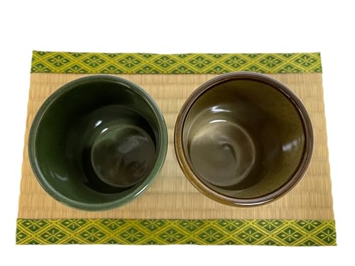 Japanese Traditional Ceramic Yunomi Tea cup Set, H4.0 x3.11 Inches in diameter, 10.8 Fluid Ounces, Mino Ware, Reed Motif Design Mashiko for Hot Green Tea, Set of 2 from Japan (Green, Brown) Green, Brown
