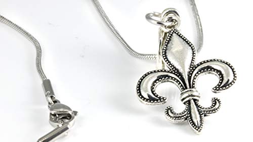 Emerald Park Jewelry Dave The Bunny Fleur De Lis Snake Chain Charm Necklace
