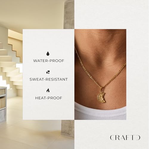 CRAFTD | St. Christopher Pendant Necklace | 51cm Figaro Chain Gold 20.87 Inches 15 Millimetres