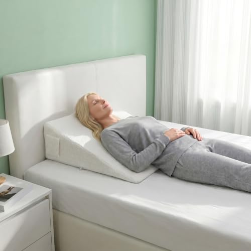 White MEOVEN wedge pillow cover with zipper and pockets, designed for 24x24x7 inch wedge and body positioners.