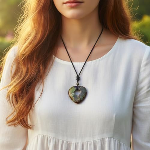 TUMBEELLUWA Natural Crystal Heart Pendant Necklace for Women Men dragon blood stone