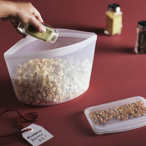 Clear Stasher reusable silicone food storage container with 8-cup capacity, leak-free design, and flexible silicone material.