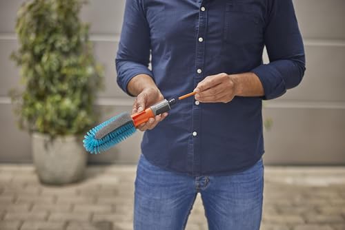 Gardena Cleansystem Bicycle Brush: Cleaning Brush for Washing Bicycles, Trailers or pushchairs, incl. Replaceable Sponge, with Water-Flow Regulation (18865-34)