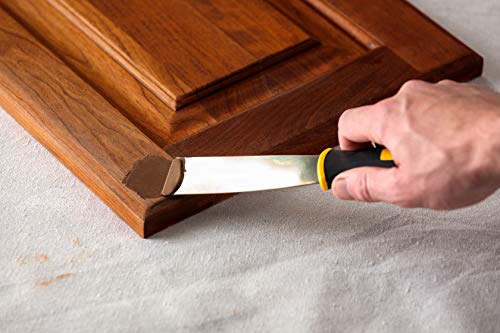 Minwax Color-Matched Wood Filler in Walnut, two 6 oz containers shown on a white background
