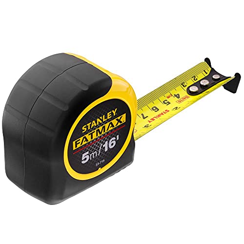 STANLEY FATMAX Classic 5m/16ft tape measure with Blade Armor and durable black-yellow case