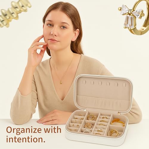 Small Travel Jewelry Box Organizer for women & Girls, Portable Small Travel Jewelry Case Organizer for Traveling, PU Leather Mini Box for Earrings, Necklaces, Rings, Bracelets - White