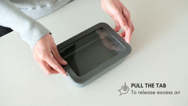 Glass Food Storage Container with Lid, 5-Cup Medium Square | Microwave-Safe Airtight Lid, Oven-Safe Ceramic-Coated Glass | Zero Plastic, No PFAS/PFOA/BPA, Reusable [Dusk] Dusk Medium Square (5 Cup)