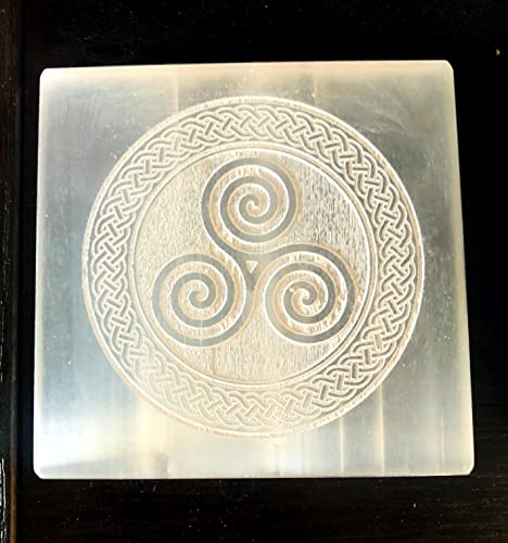 Natural Selenite Charging Reiki Gemstone Plate Crystal Healing FENG Shui Metaphysical Gemstone Gift Positive Energy Peace Meditation Wellness Handcrafted