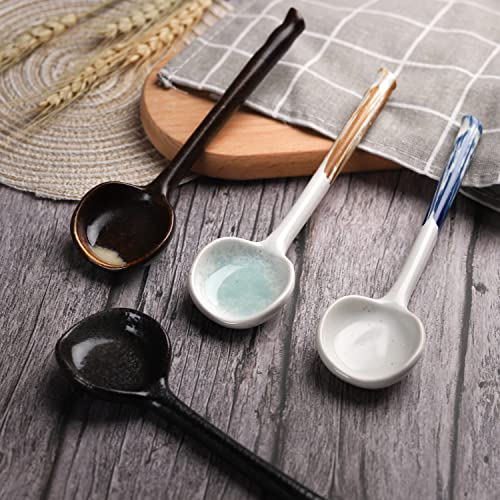 Set of four Evannt Japanese ceramic ramen soup spoons with traditional Asian style, ideal for serving Asian soups and noodles.