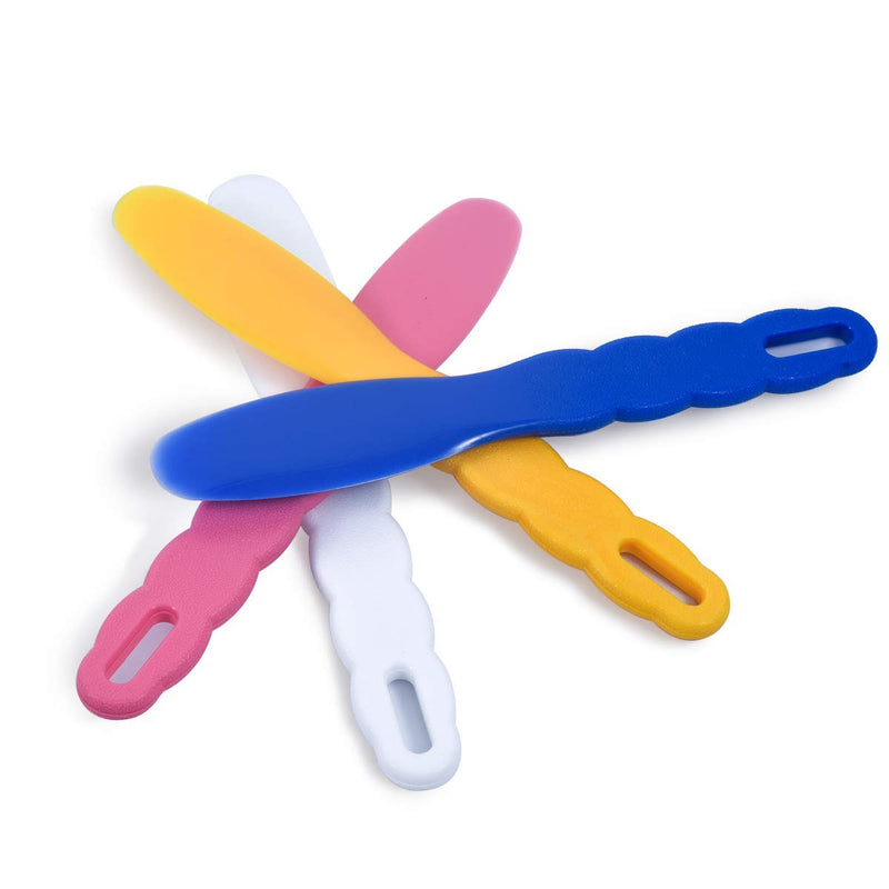 3 flexible rubber mixing bowls, gum plastic spatulas for alginate and plaster materials.