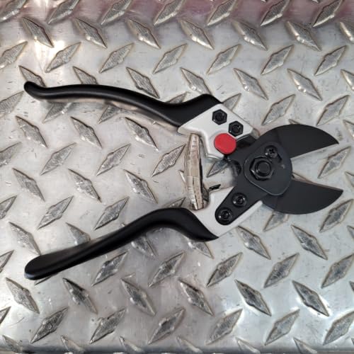 WorkingFire firefighter tool spring loaded wire and cable cutter, black handles with metal cutting jaws