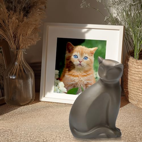Ceramic Brown Cat Urn for Ashes, Animal Pattern, Suitable for Small to Medium Cats (Brown)
